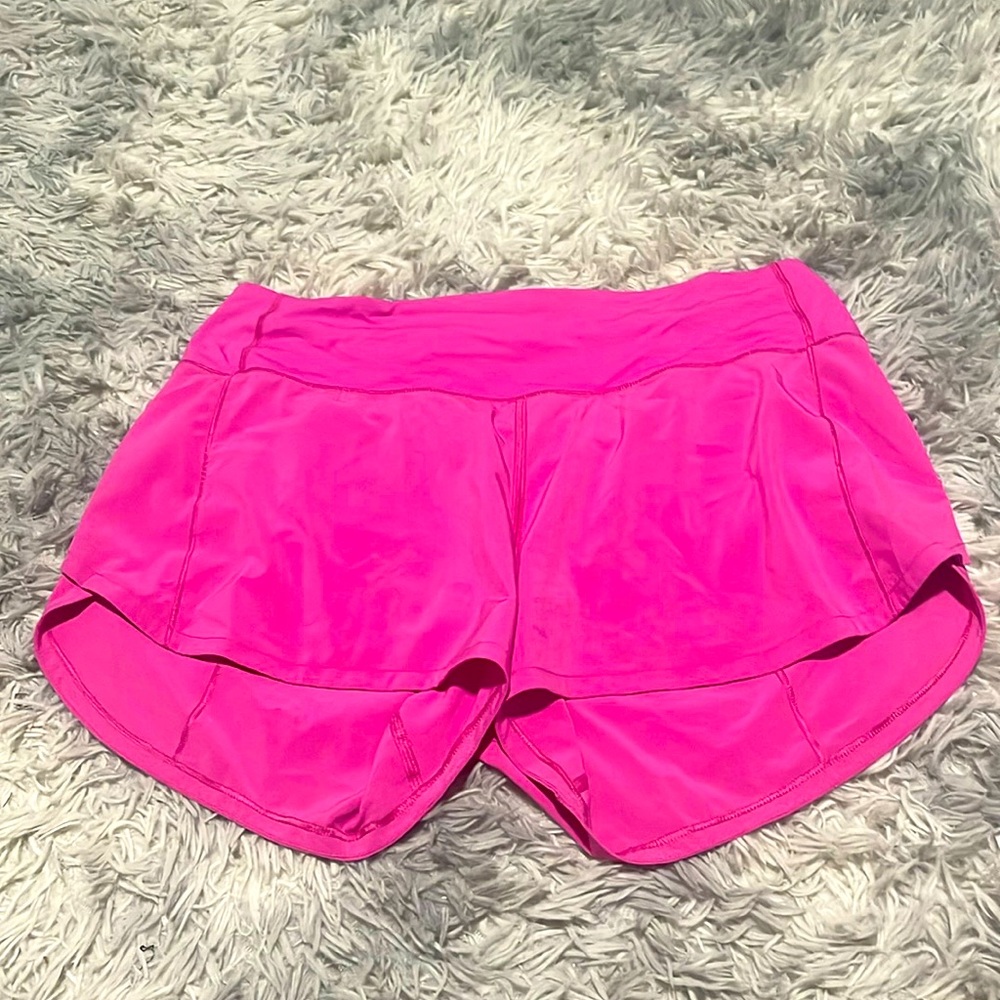 lululemon hotty hot shorts 4 inch